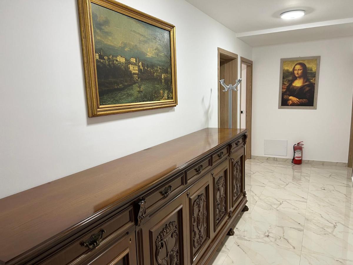 Pensiunea Albero Curtea De Arges Exterior photo